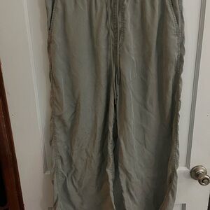 Womens pants, wide legs, material so soft Loft size 16